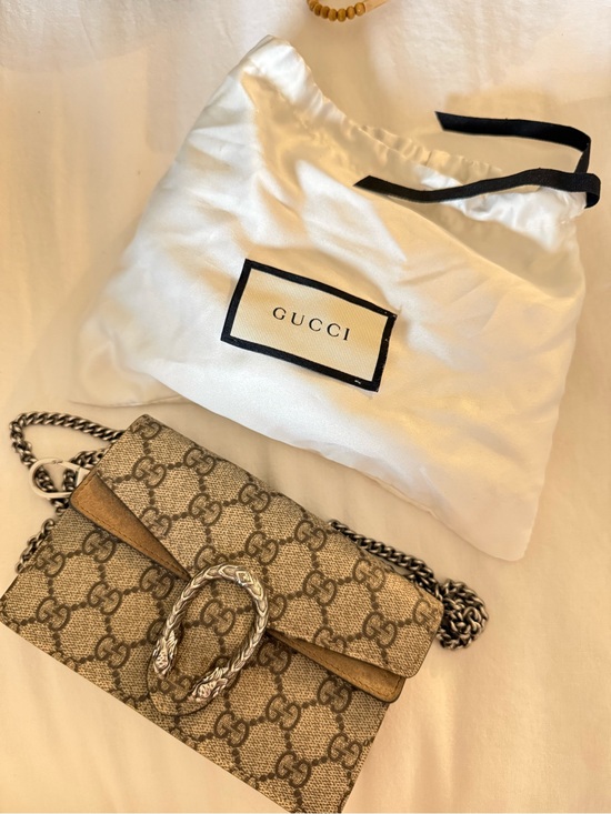Gucci Handbags - Gucci Beige GG Supreme Dionysus Shoulder Bag